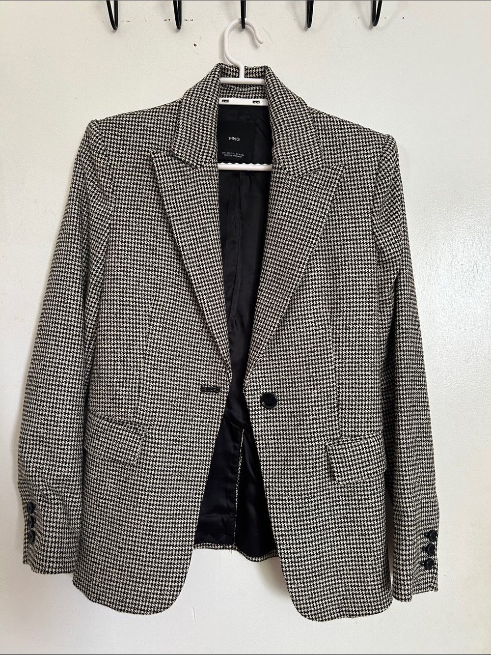 Mango Black & White Houndstooth Single-Button Blazer